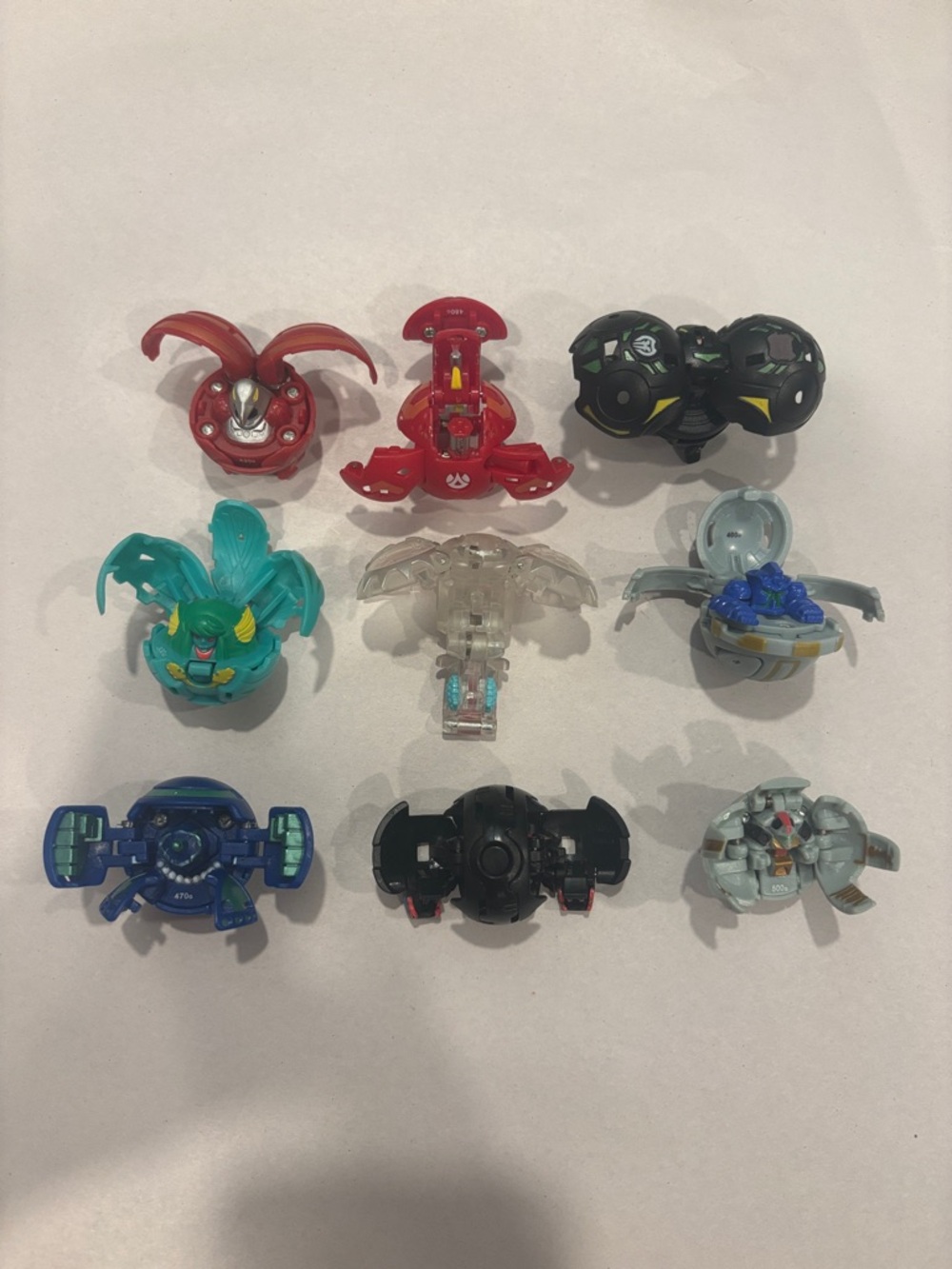 Bakugan Battle Brawlers Lot Of 30 - Picture 3 of 5
